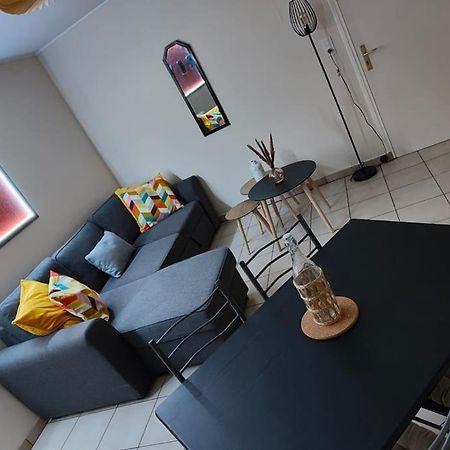 Appartement Gare Hyper Centre Ville Troyes Esterno foto